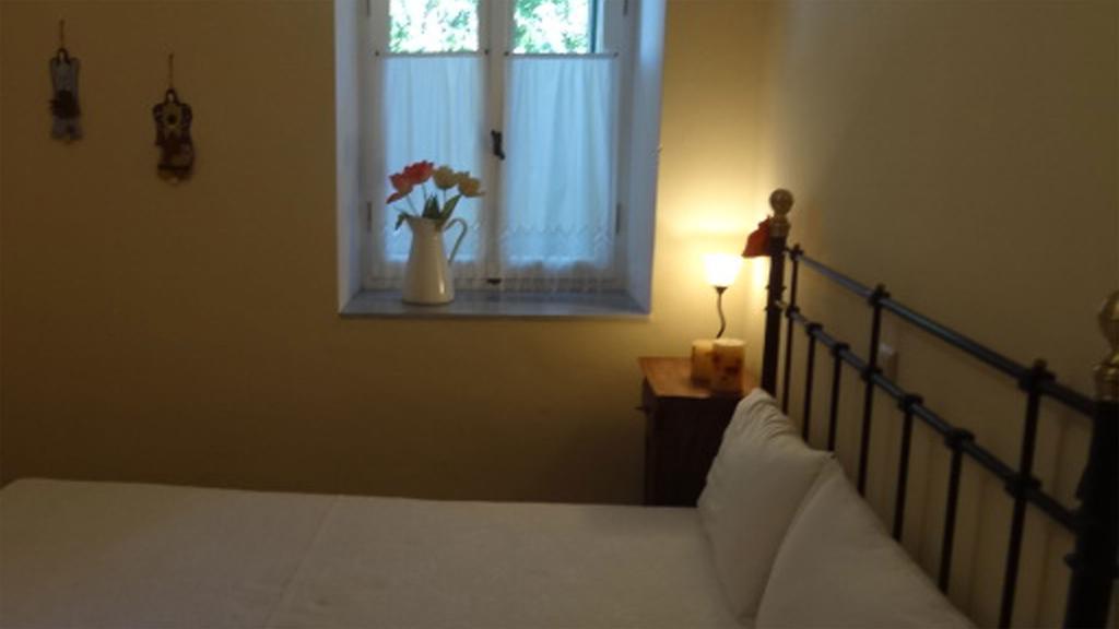 Sterna Appartement Asprogerakata Buitenkant foto